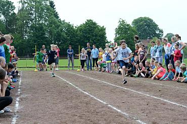 Viel Publikum beim traditionellen Staffellauf