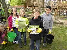 Bild von Schülern am Aktionstag "Bremen räumt auf"