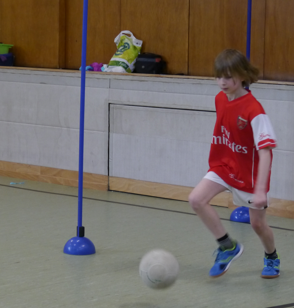 Fu&szlig;ballk&uuml;nste