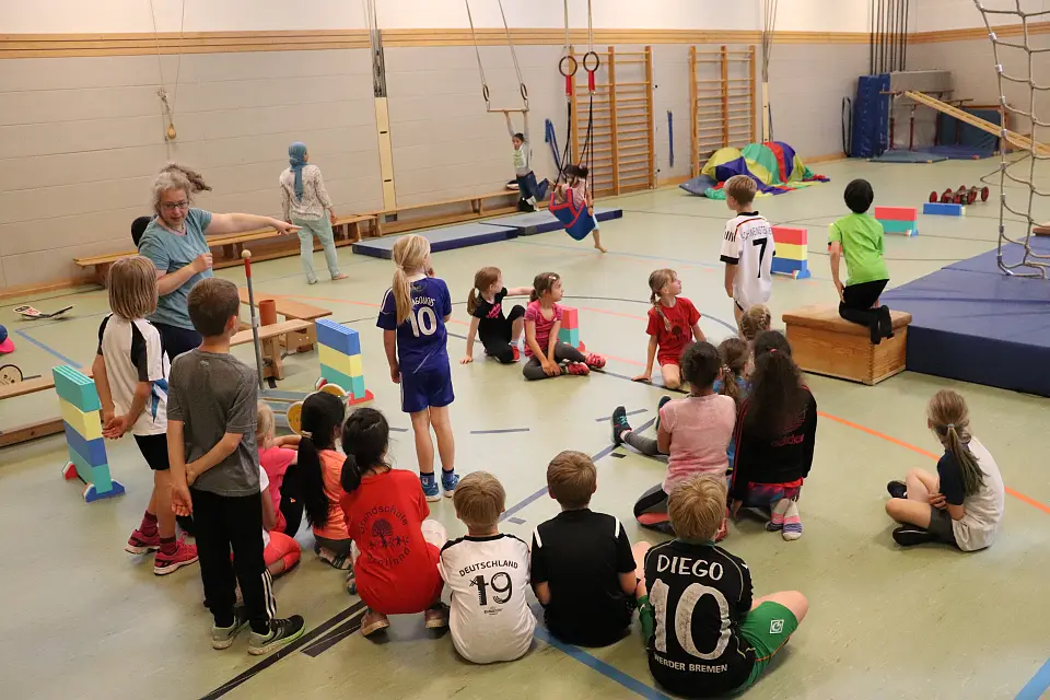 Zuerst wurde einem alles erkl&auml;rt